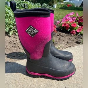 Muck boot Youth size 5